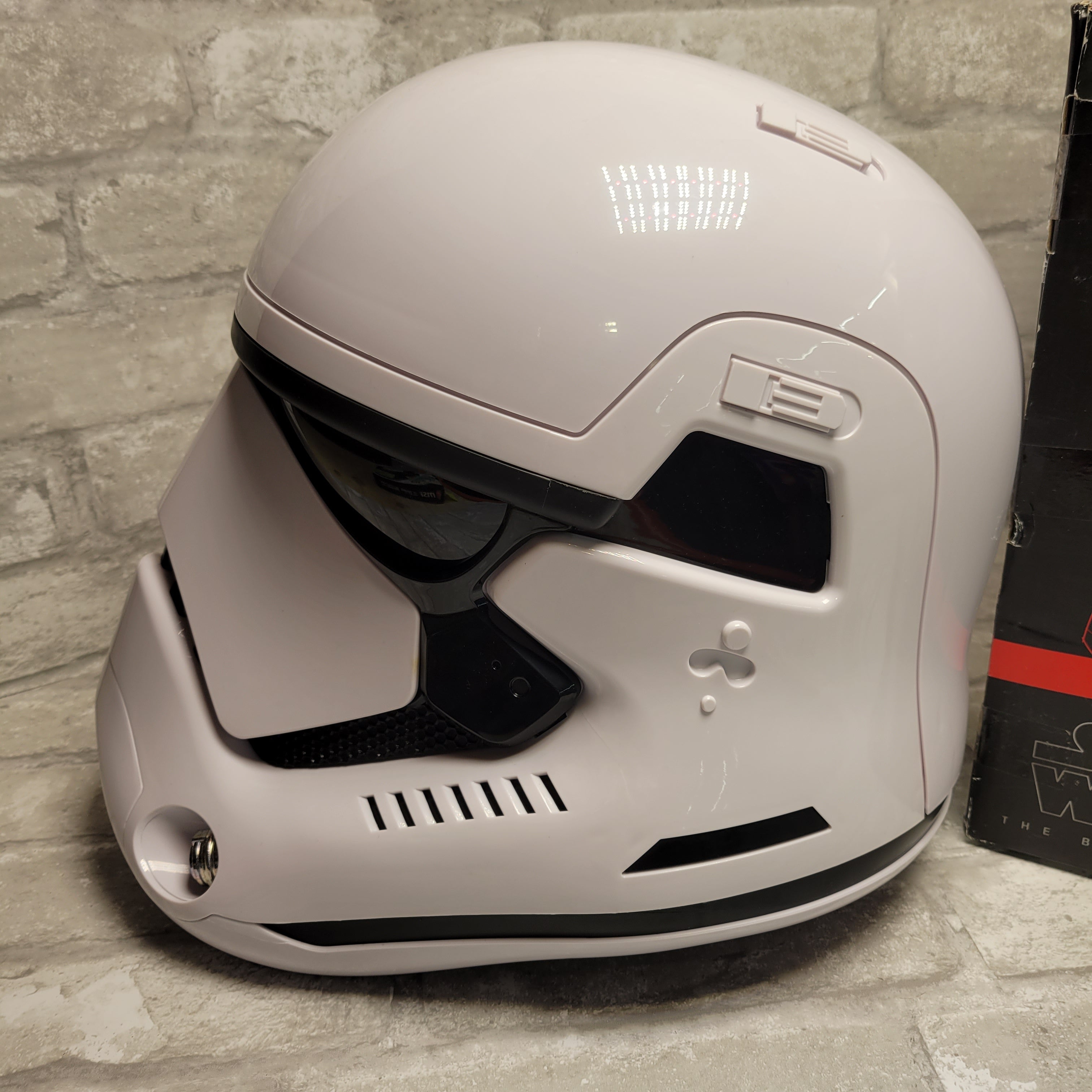 Star Wars The Black Series First Order Stormtrooper Electronic Helmet *DAMAGED* (7931537326318)